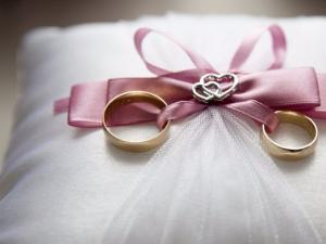 Doğum tarihine göre düğün tarihi: numeroloji kullanılarak belirlenir